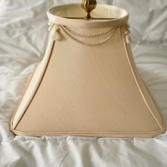 Tasseled Ivory Linen Bell Lampshades - Set of 2 - Picture 4 of 12